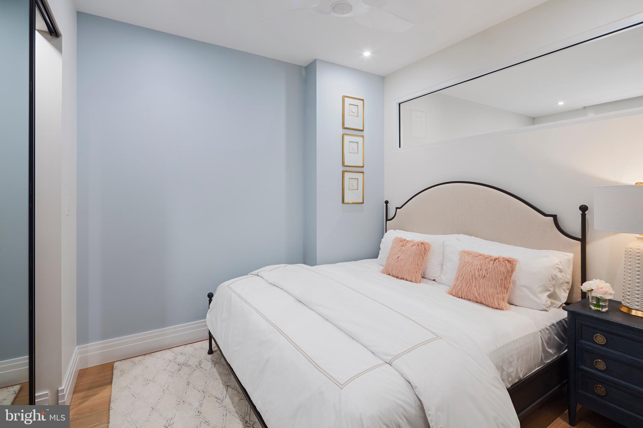 CENTER CITY - Residential Lease