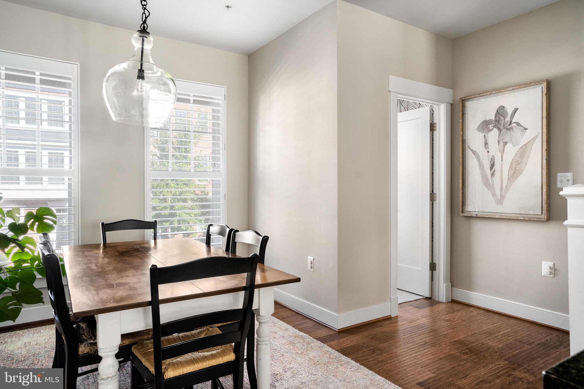 CRESCENT PLACE - Residential