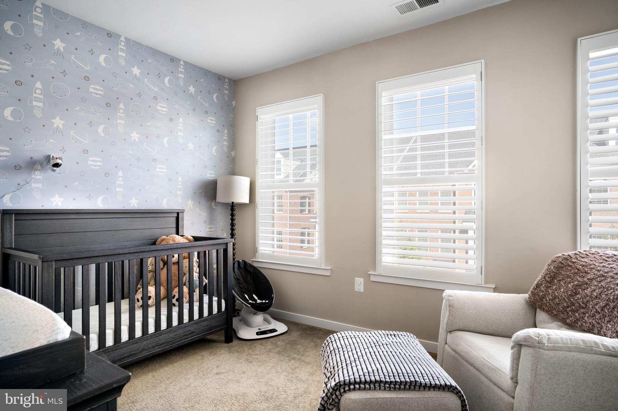 CRESCENT PLACE - Residential