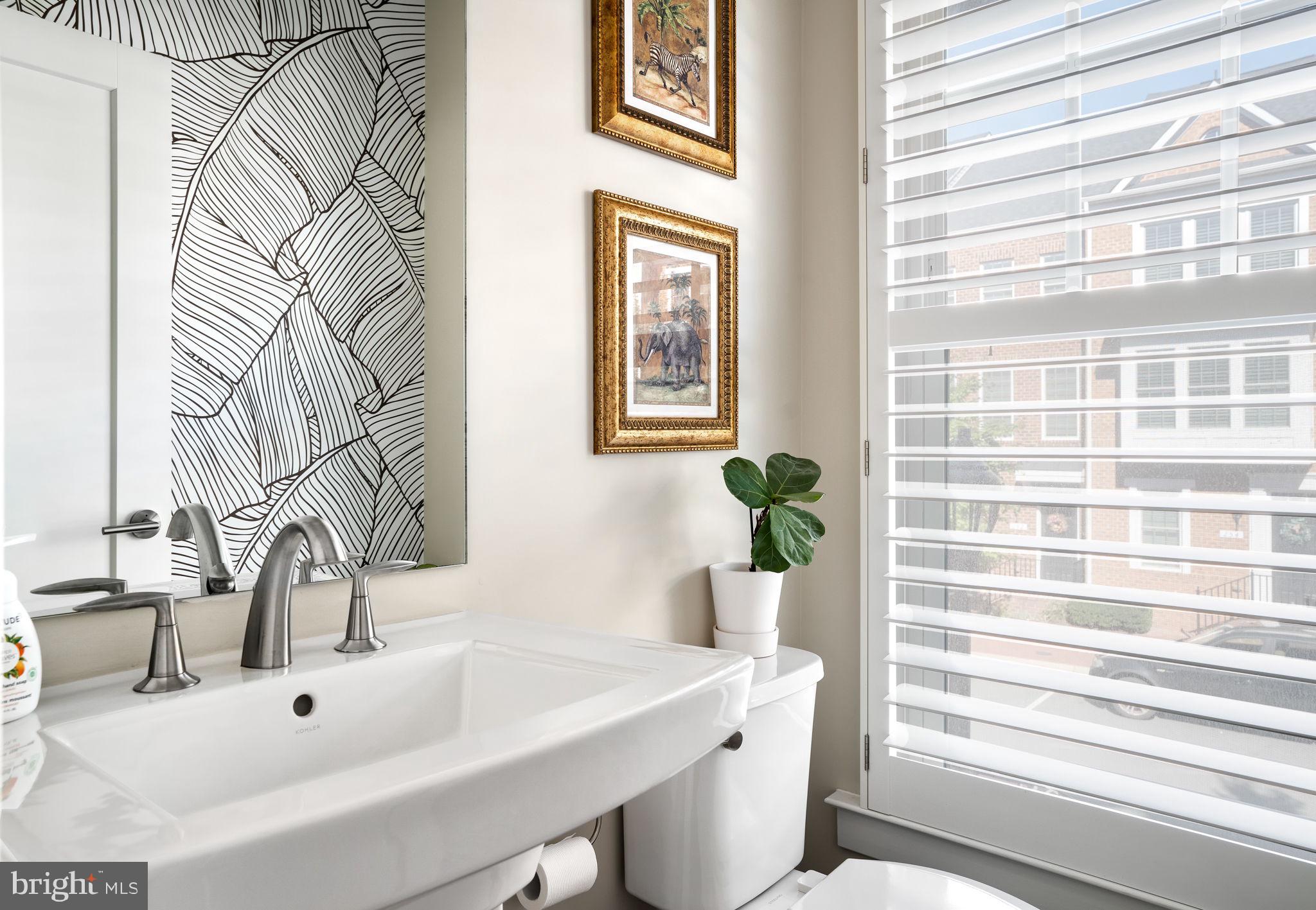 CRESCENT PLACE - Residential