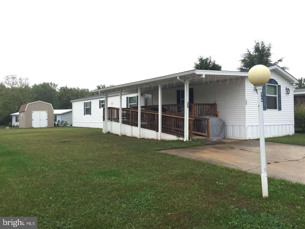 PINE MANOR - Residential