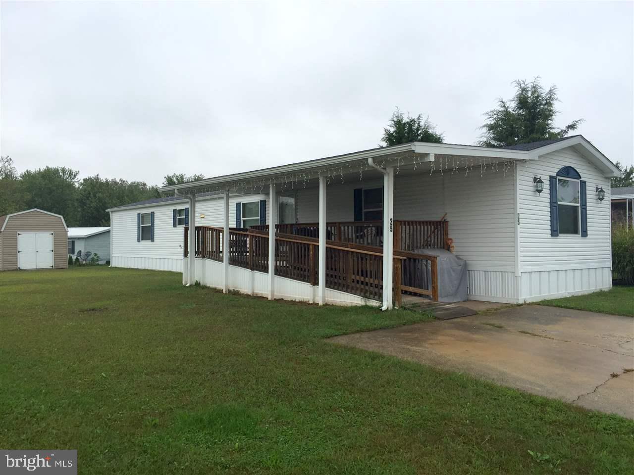 PINE MANOR - Residential