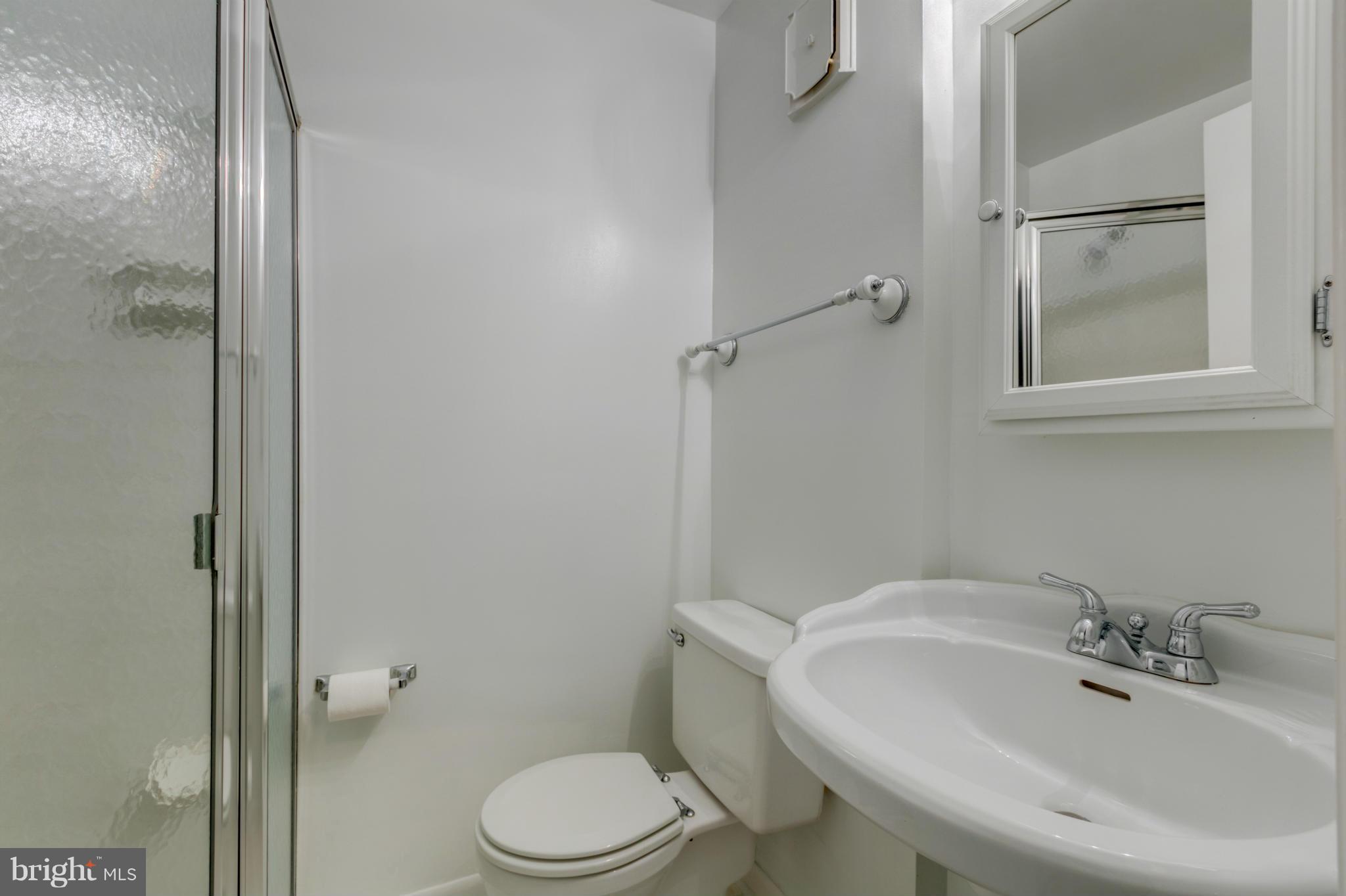 FAIRLINGTON VILLAGES - Residential Lease