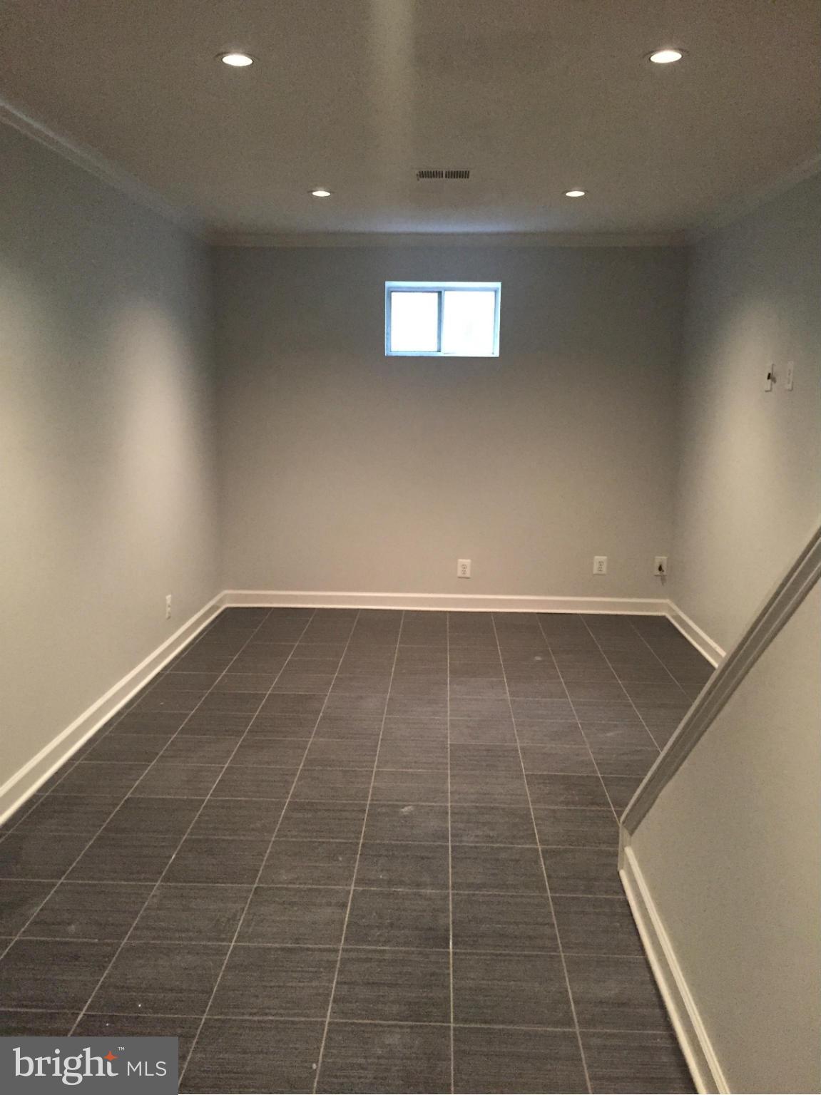 FAIRLINGTON VILLAGES - Residential Lease