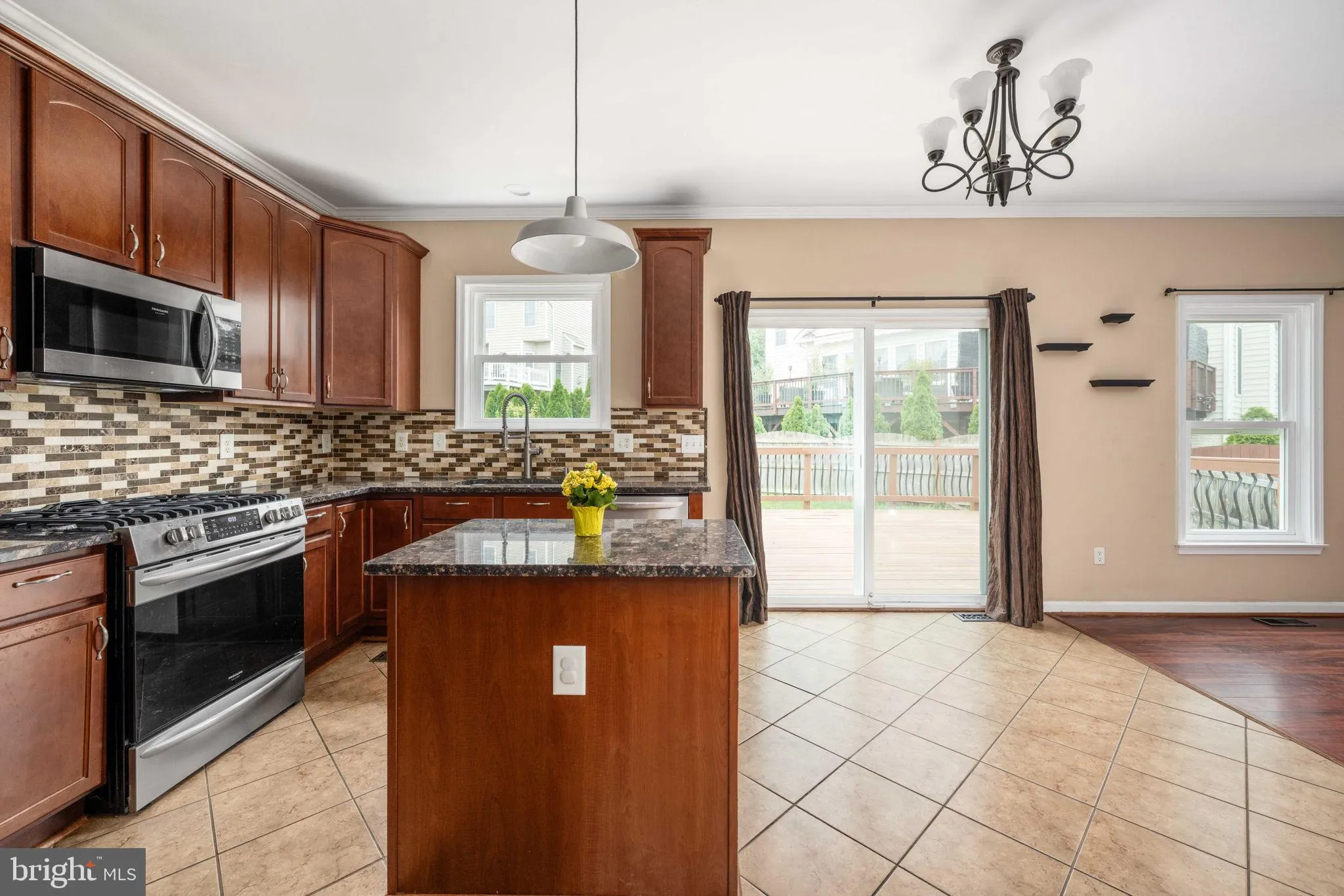 Spotsylvania, Virginia 22553, United States, 4 Bedrooms Bedrooms, ,3 BathroomsBathrooms,Residential,Contingent,151832