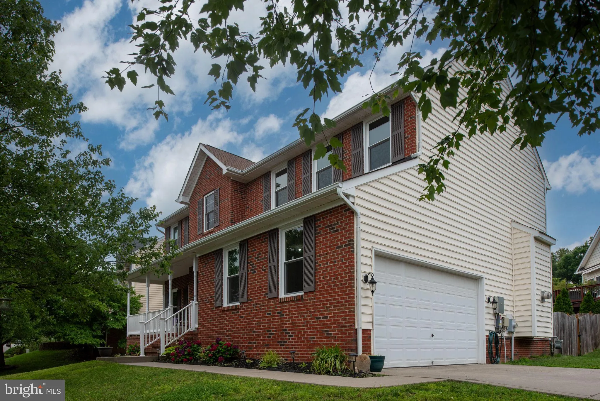 Spotsylvania, Virginia 22553, United States, 4 Bedrooms Bedrooms, ,3 BathroomsBathrooms,Residential,Contingent,151832