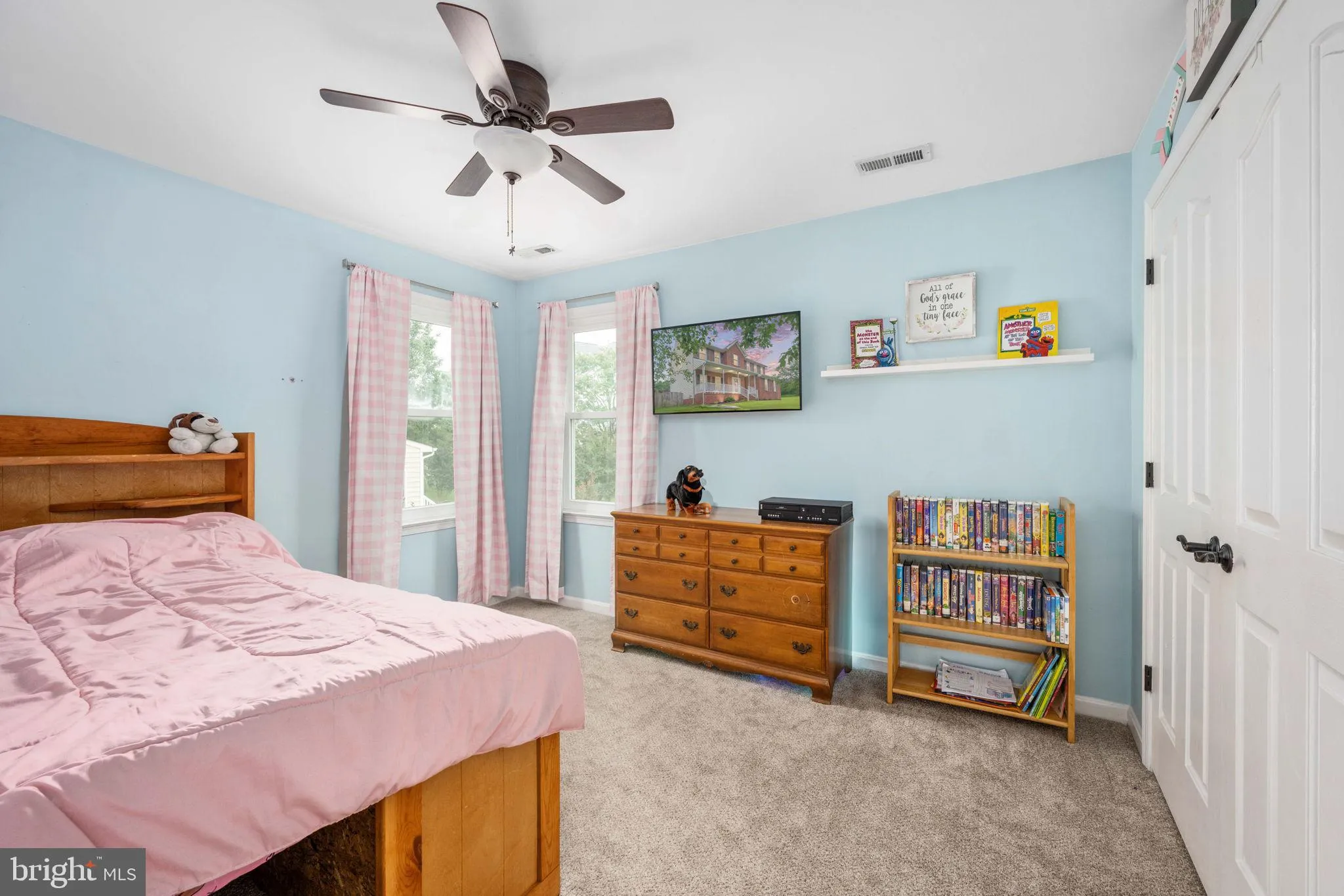 Spotsylvania, Virginia 22553, United States, 4 Bedrooms Bedrooms, ,3 BathroomsBathrooms,Residential,Contingent,151832