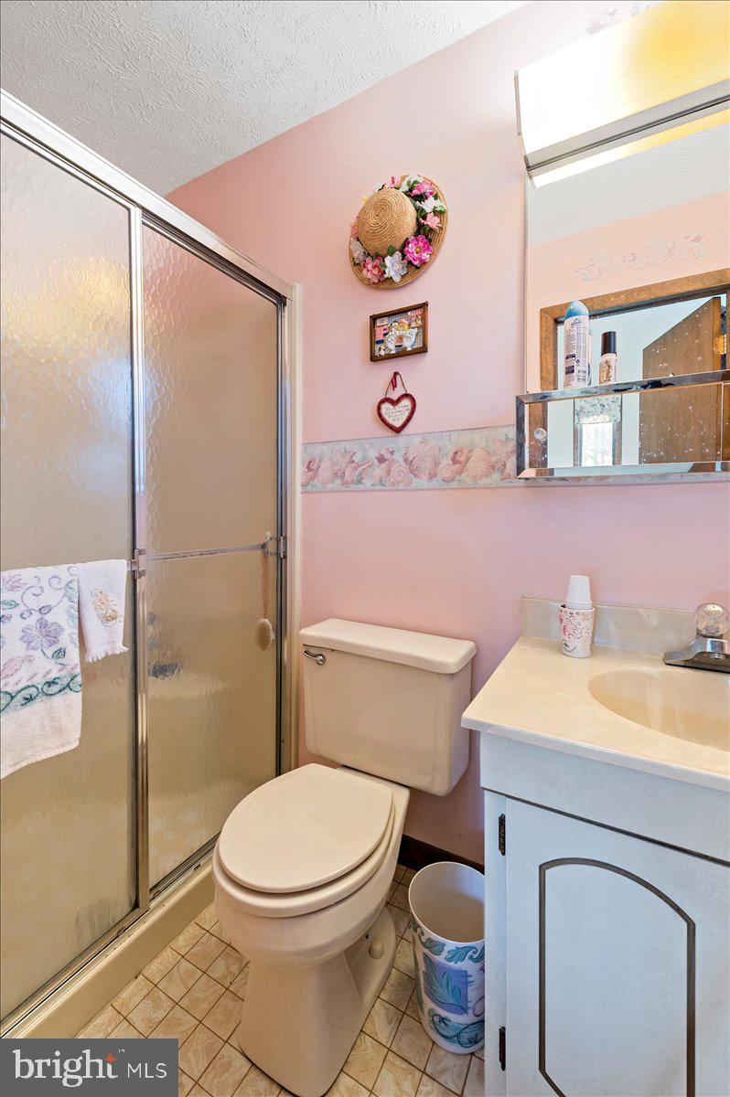 MUSHROOM FARMS - Residential