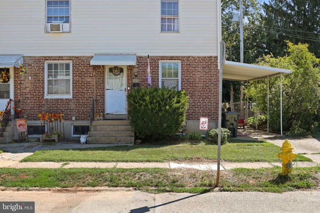 Photo of 857 - 859 Tioga Street, YORK, PA 17404 (MLS # PAYK2088800)