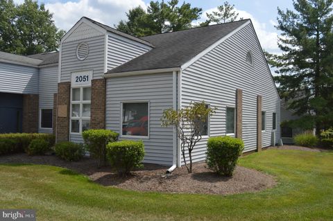 Photo of 2051 Klockner Road, HAMILTON, NJ 08690 (MLS # NJME2046974)