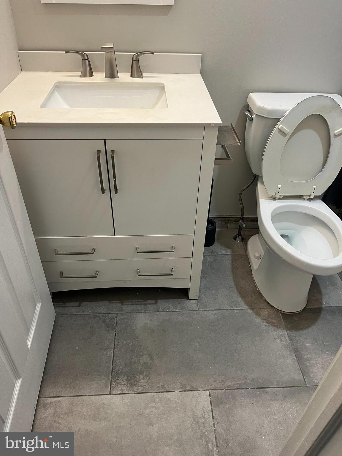 BELLA VISTA - Residential Lease