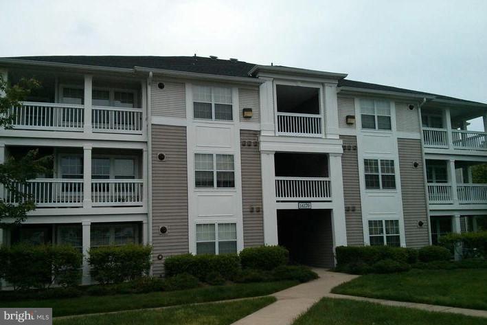 PROSPECT COVE AT LAKESID - Residential Lease