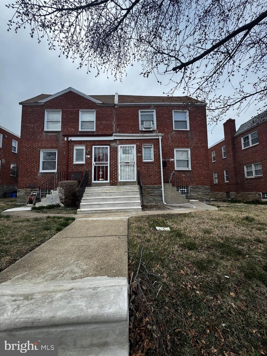 This outstandingly remodeled unit 2 in this duplex is currently available. It features 2 bedrooms and 1 bathroom. This apartment offers contemporary living convenience. The modern kitchens showcase sleek cabinetry, nice countertops, and backsplashes. Every room in the unit provides a fresh canvas for personalization, complemented by beautifully painted walls and elegant laminate flooring. The living areas are designed for relaxation and entertainment, seamlessly integrating with the private rooms. The bedrooms offer a rejuvenating retreat with windows that enhance the entire property. Potential renters are encouraged to envision their future within the understated elegance of the unit.