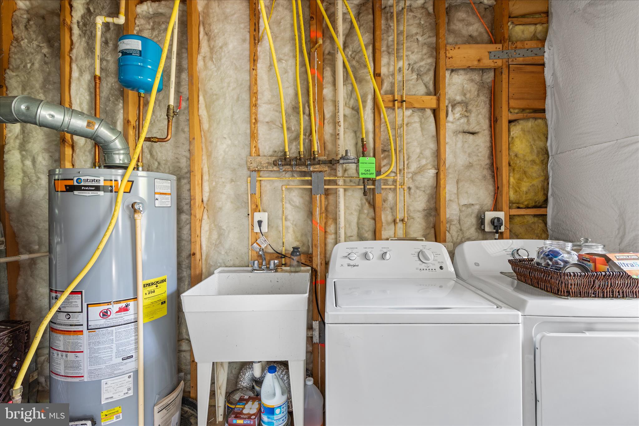 NEW BRISTOW VILLAGE - Residential