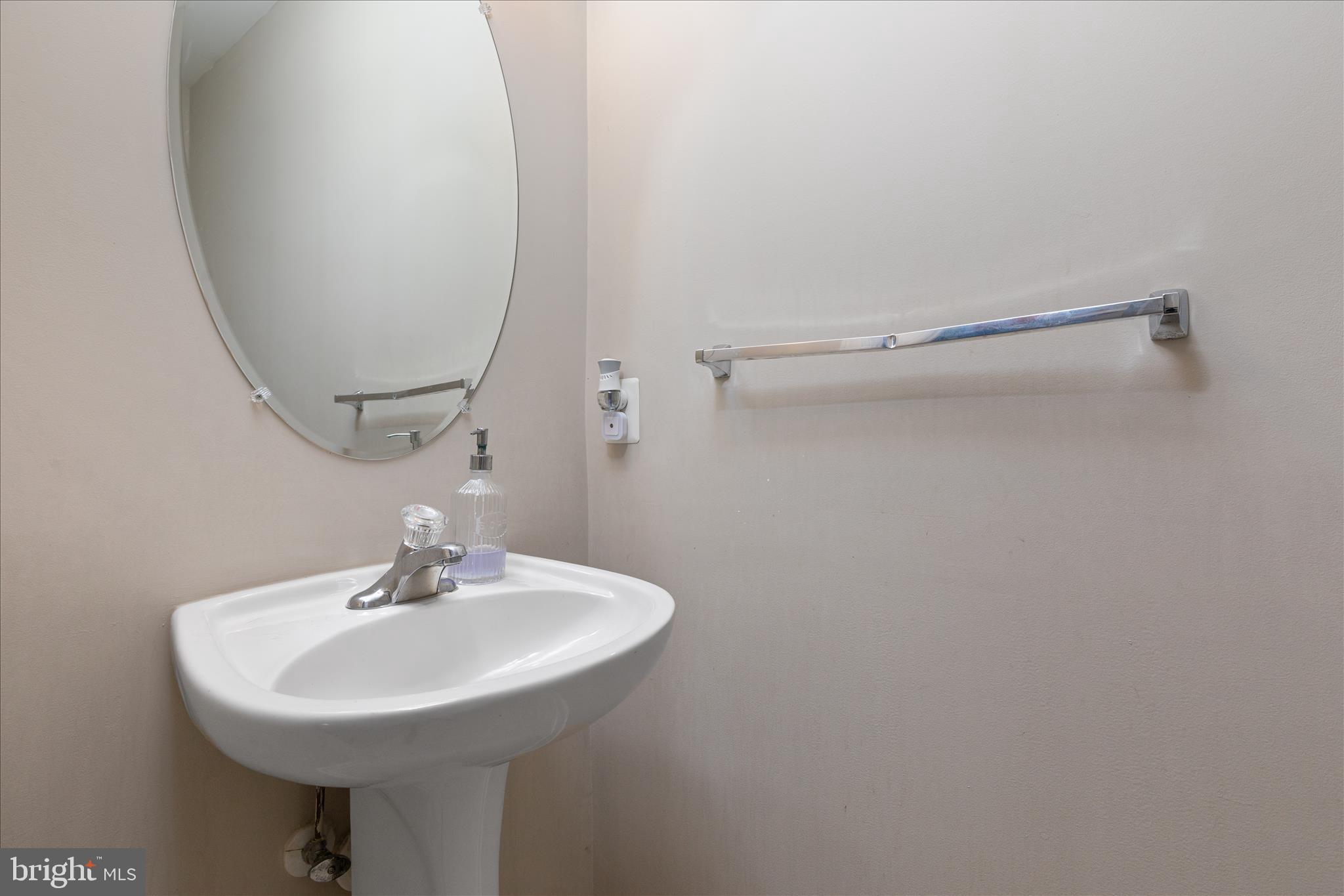 NEW BRISTOW VILLAGE - Residential