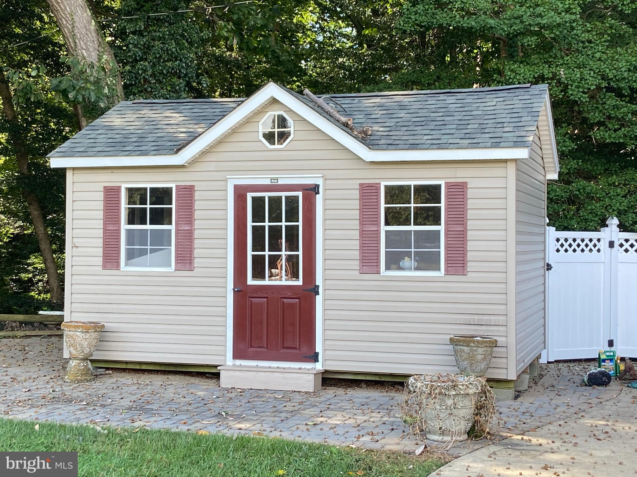 ESPERANZA FARMS - Residential