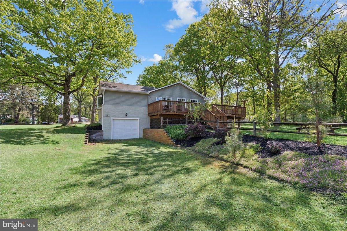 ELVATON ACRES - Residential