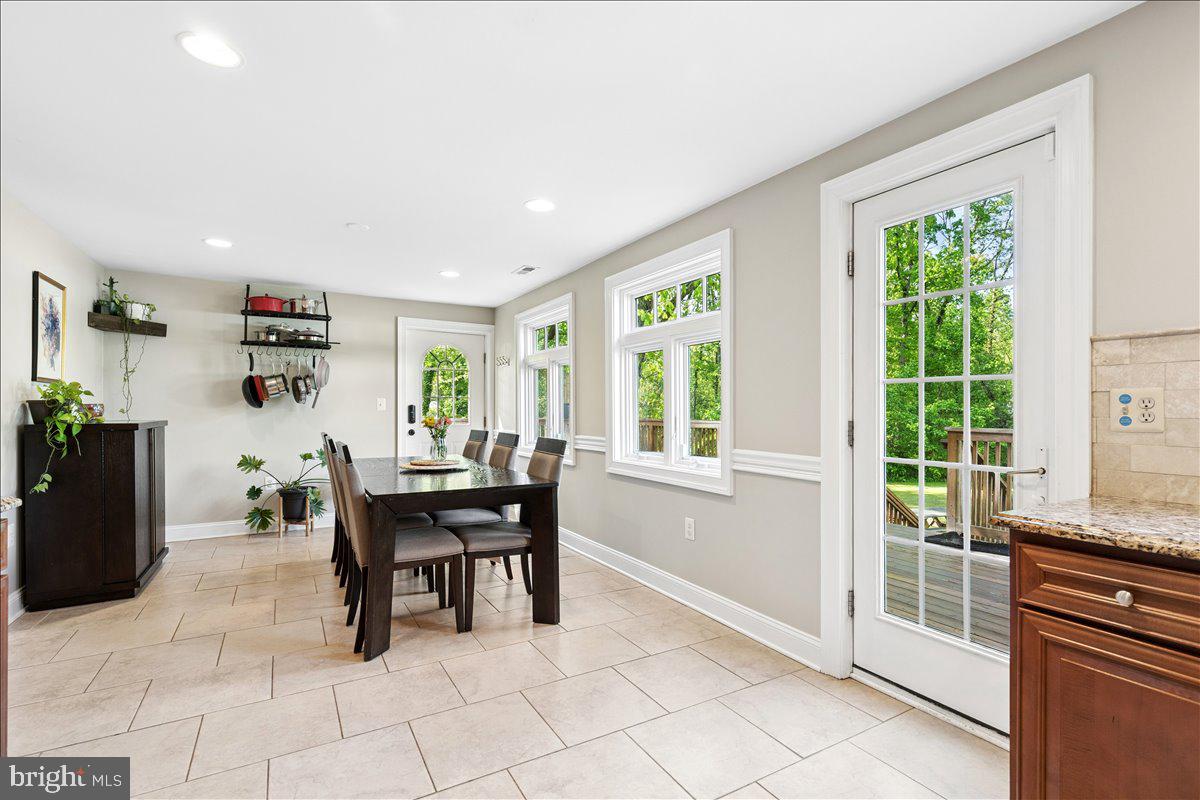 ELVATON ACRES - Residential