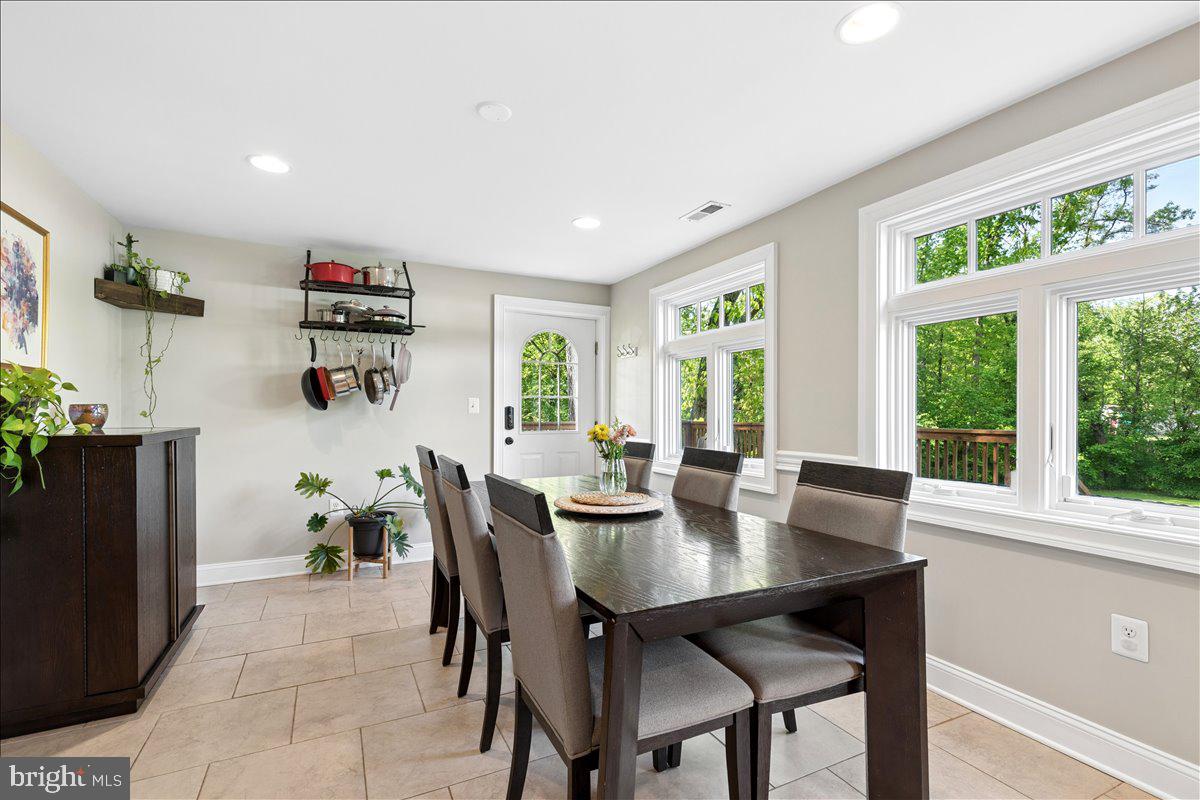 ELVATON ACRES - Residential