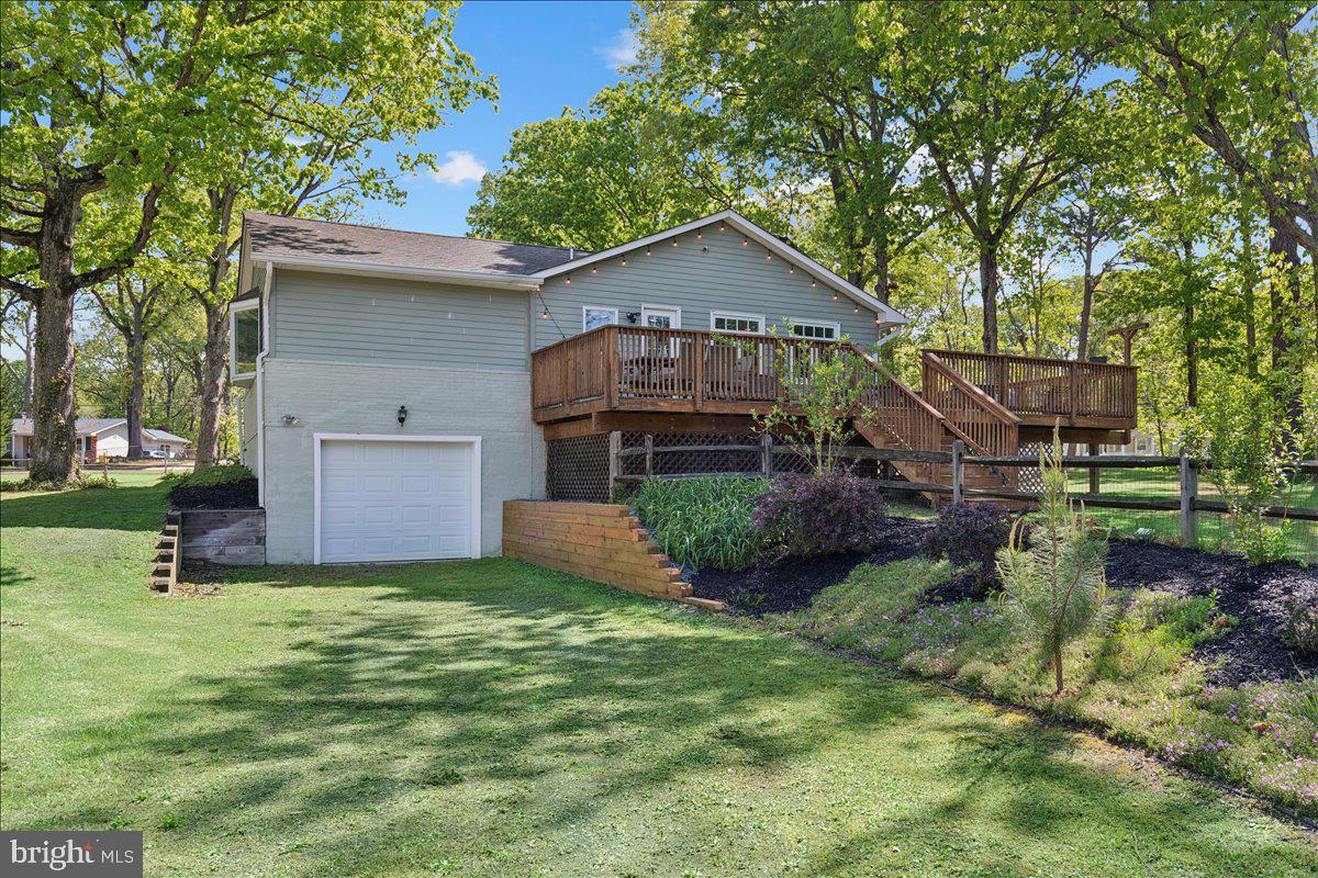 ELVATON ACRES - Residential