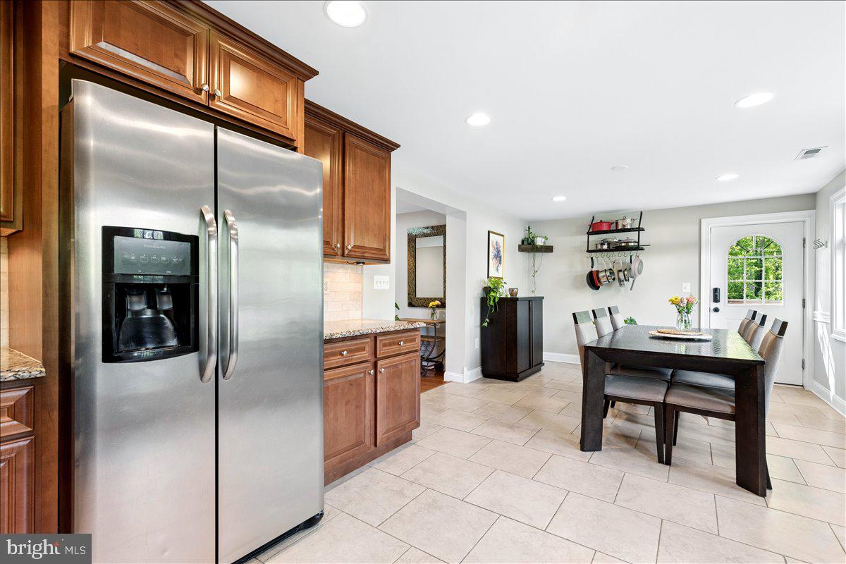 ELVATON ACRES - Residential
