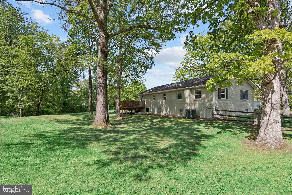 ELVATON ACRES - Residential