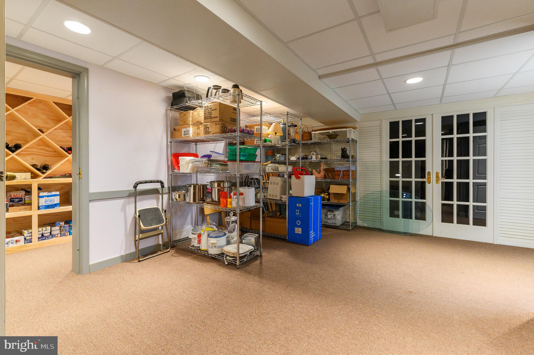 RADNOR HUNT - Residential