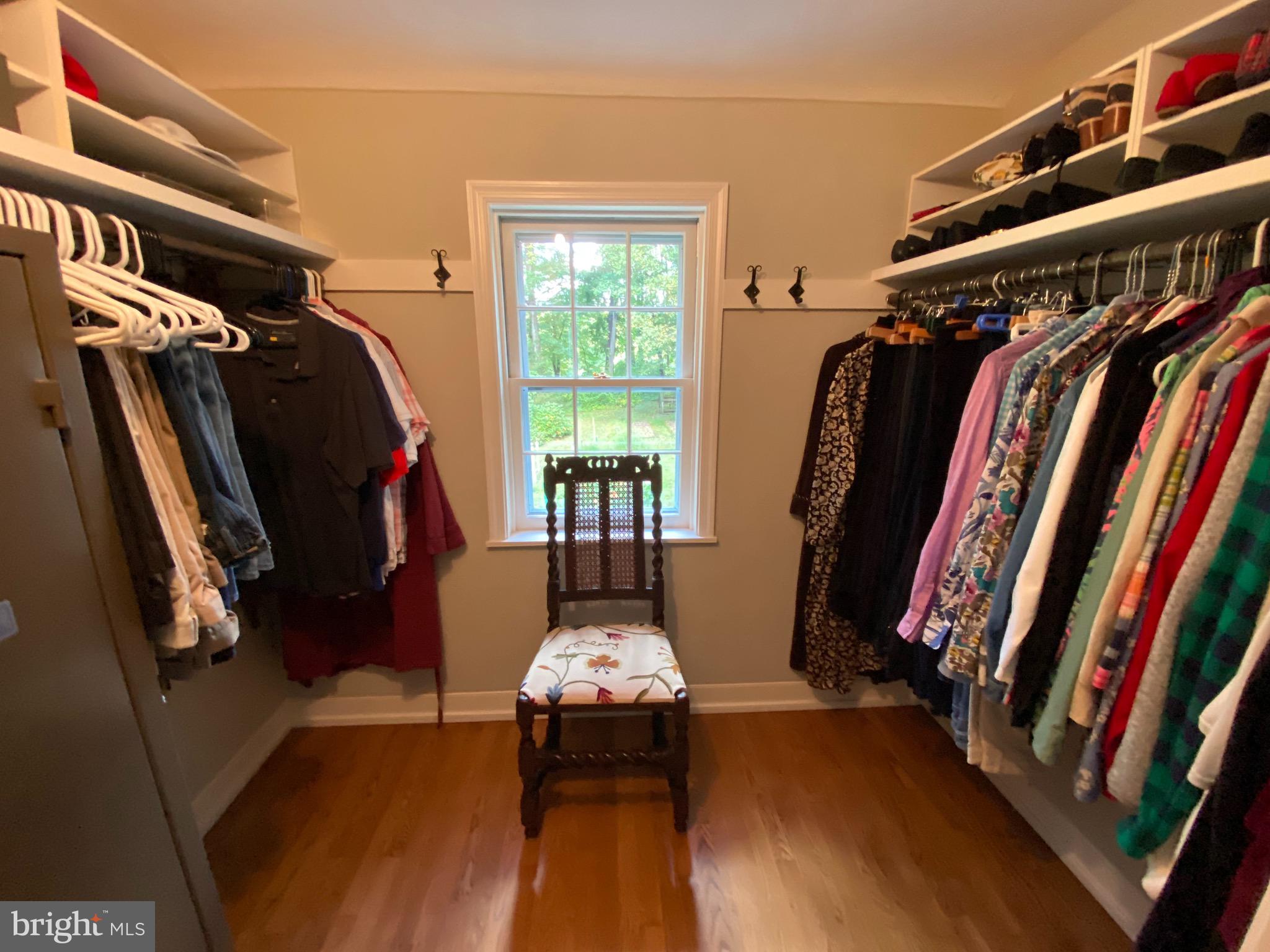 RADNOR HUNT - Residential