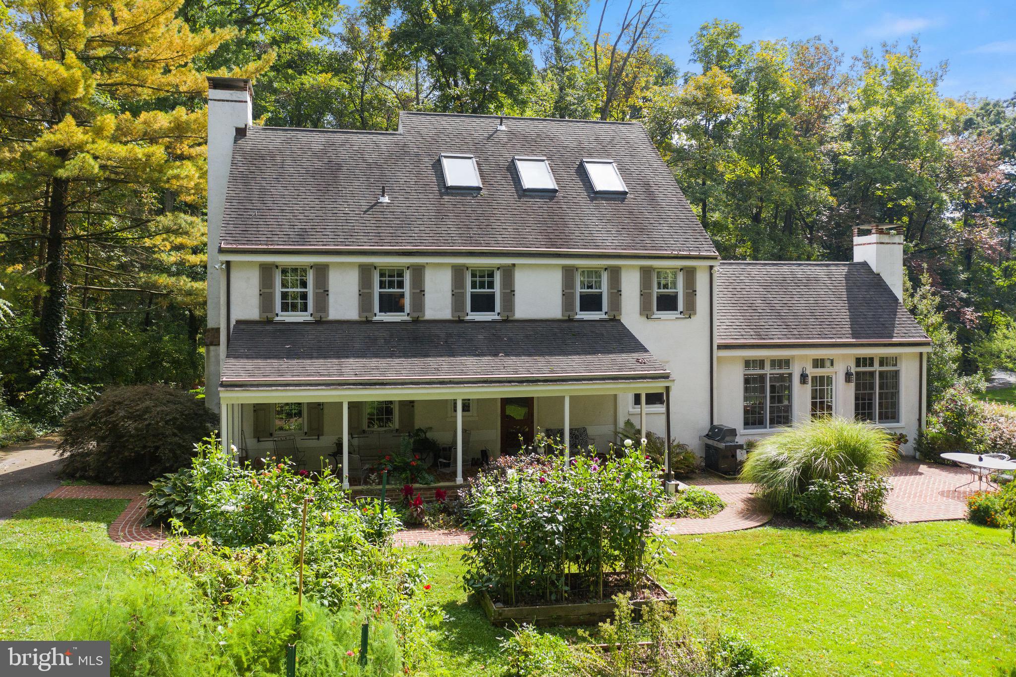 RADNOR HUNT - Residential