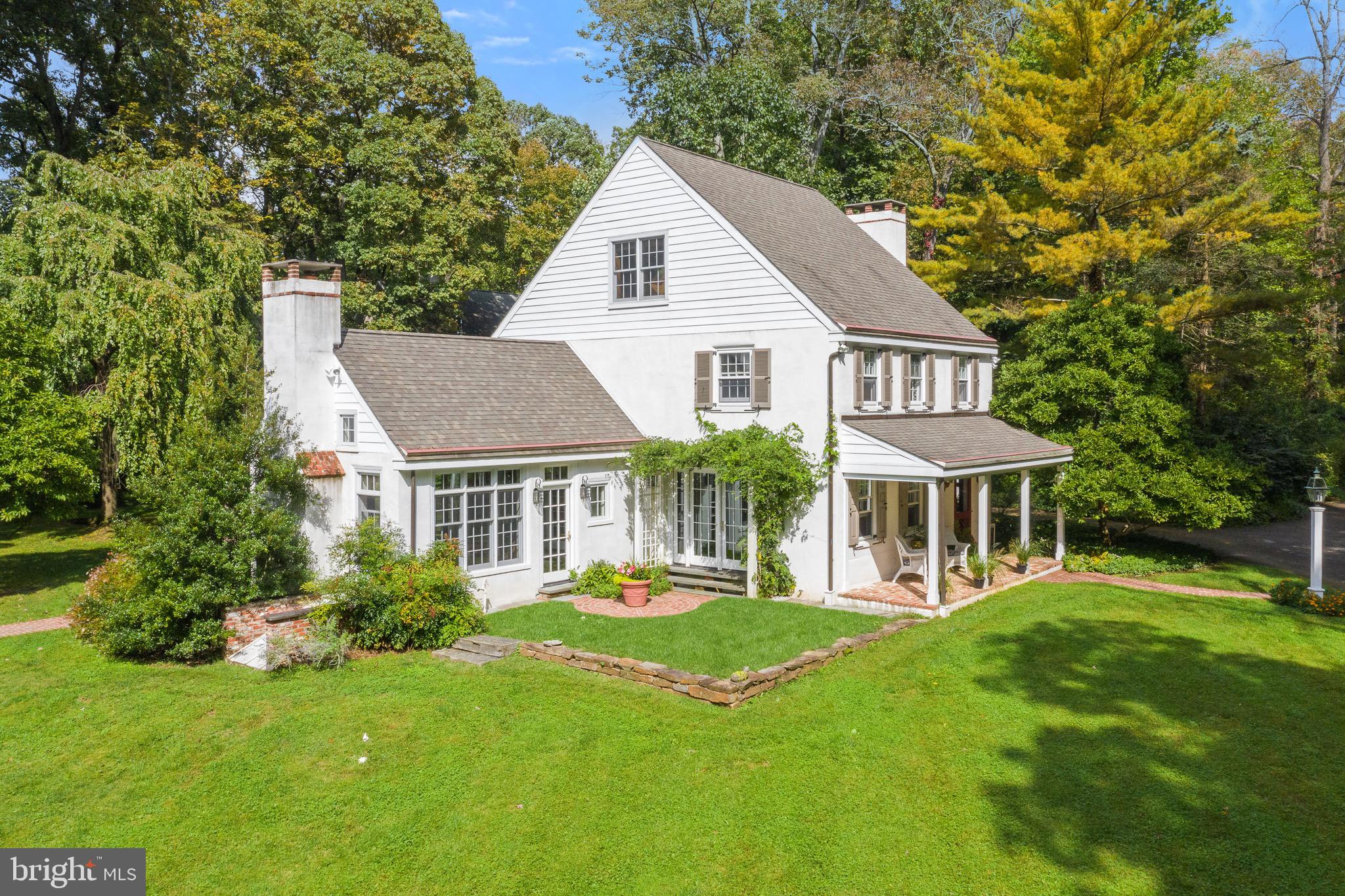 RADNOR HUNT - Residential