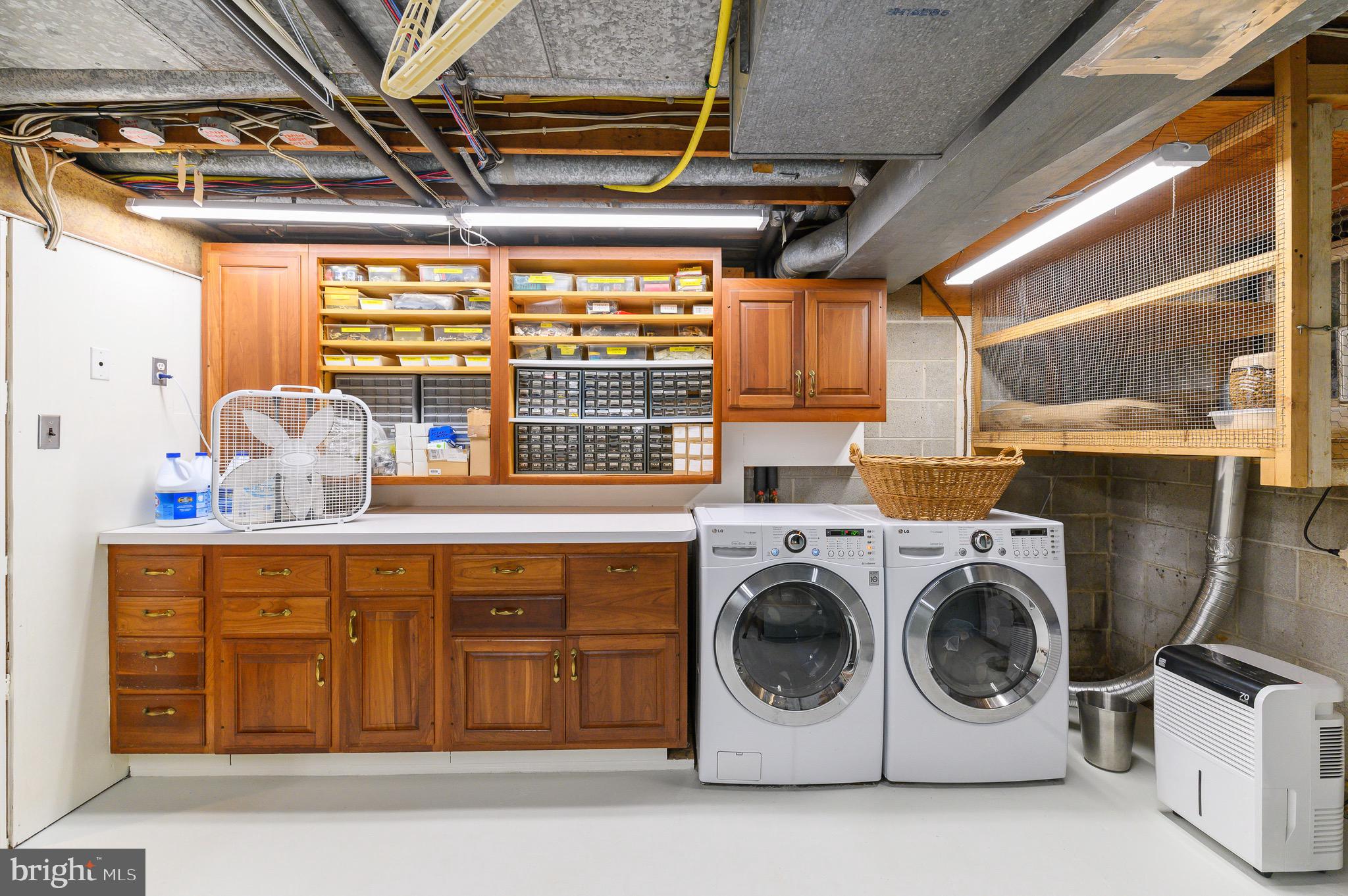 RADNOR HUNT - Residential