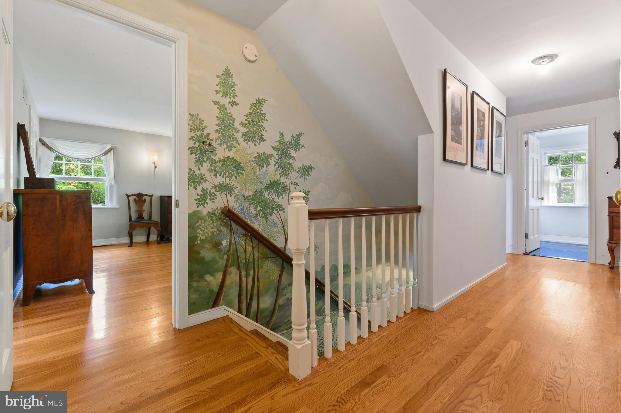 RADNOR HUNT - Residential