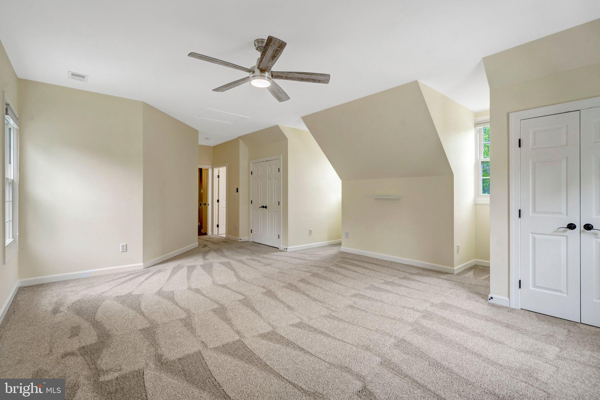BELMONT GREENE - Residential