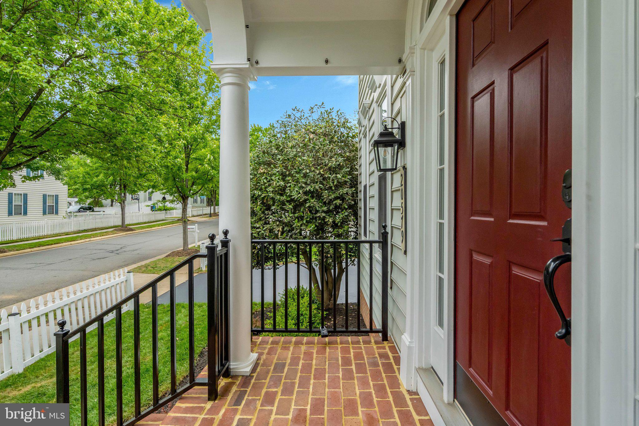 BELMONT GREENE - Residential