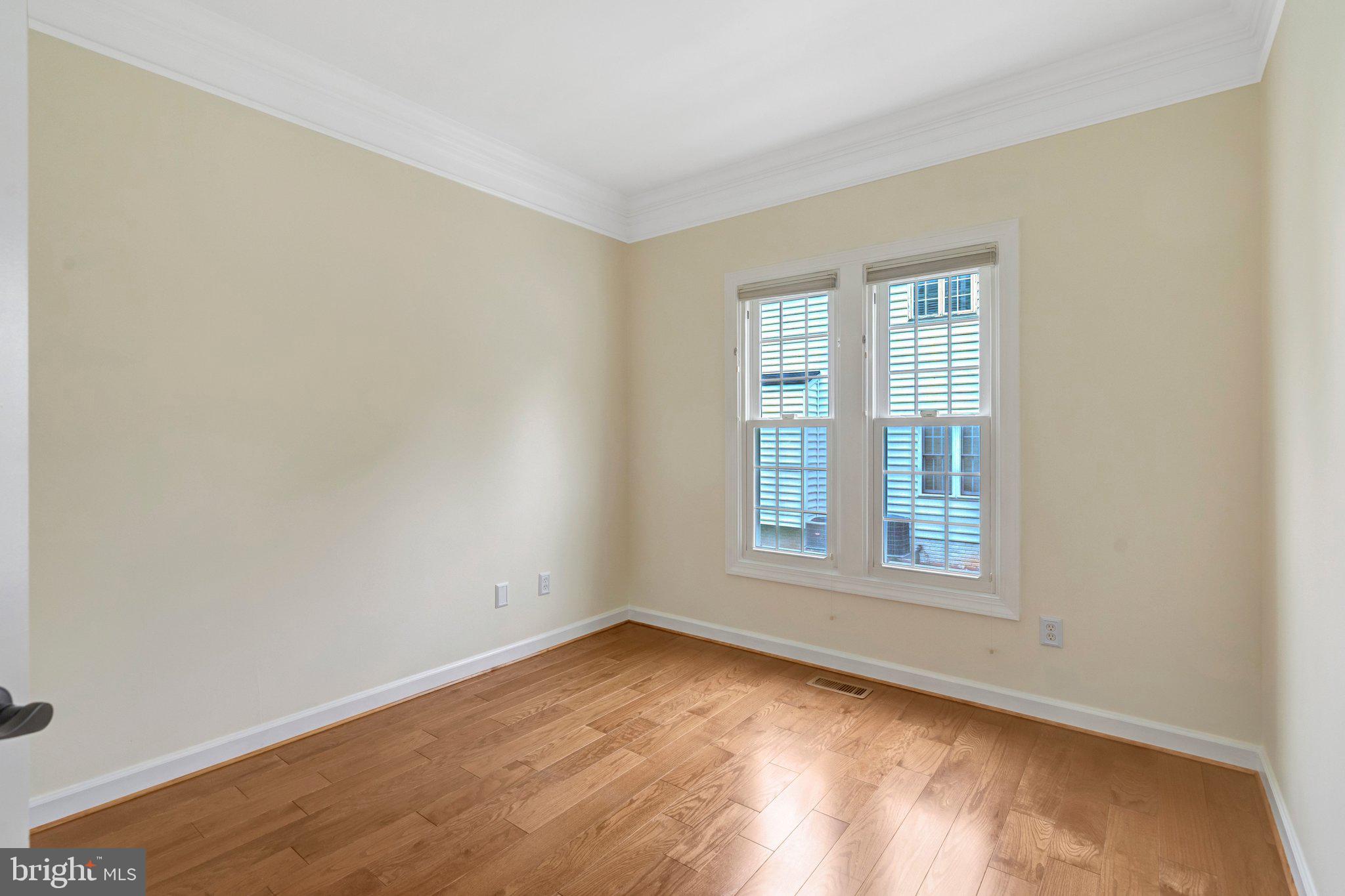 BELMONT GREENE - Residential