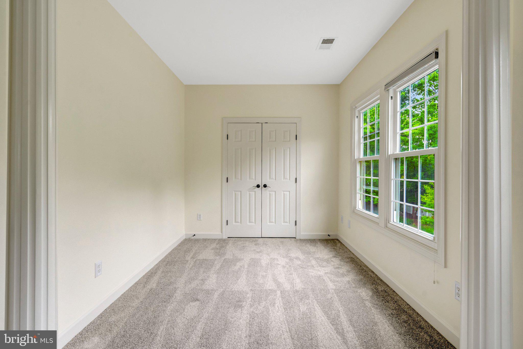 BELMONT GREENE - Residential