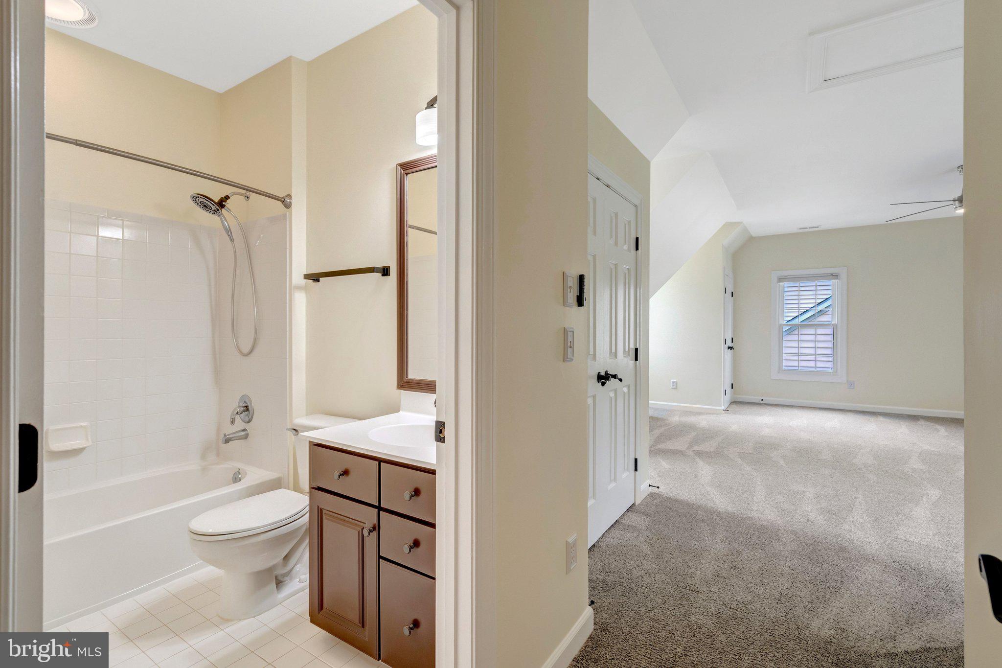 BELMONT GREENE - Residential