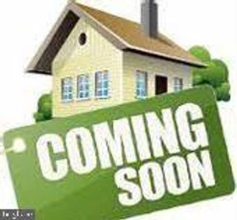 Photo of 20579 Middlebury Street, ASHBURN, VA 20147 (MLS # VALO2118440)