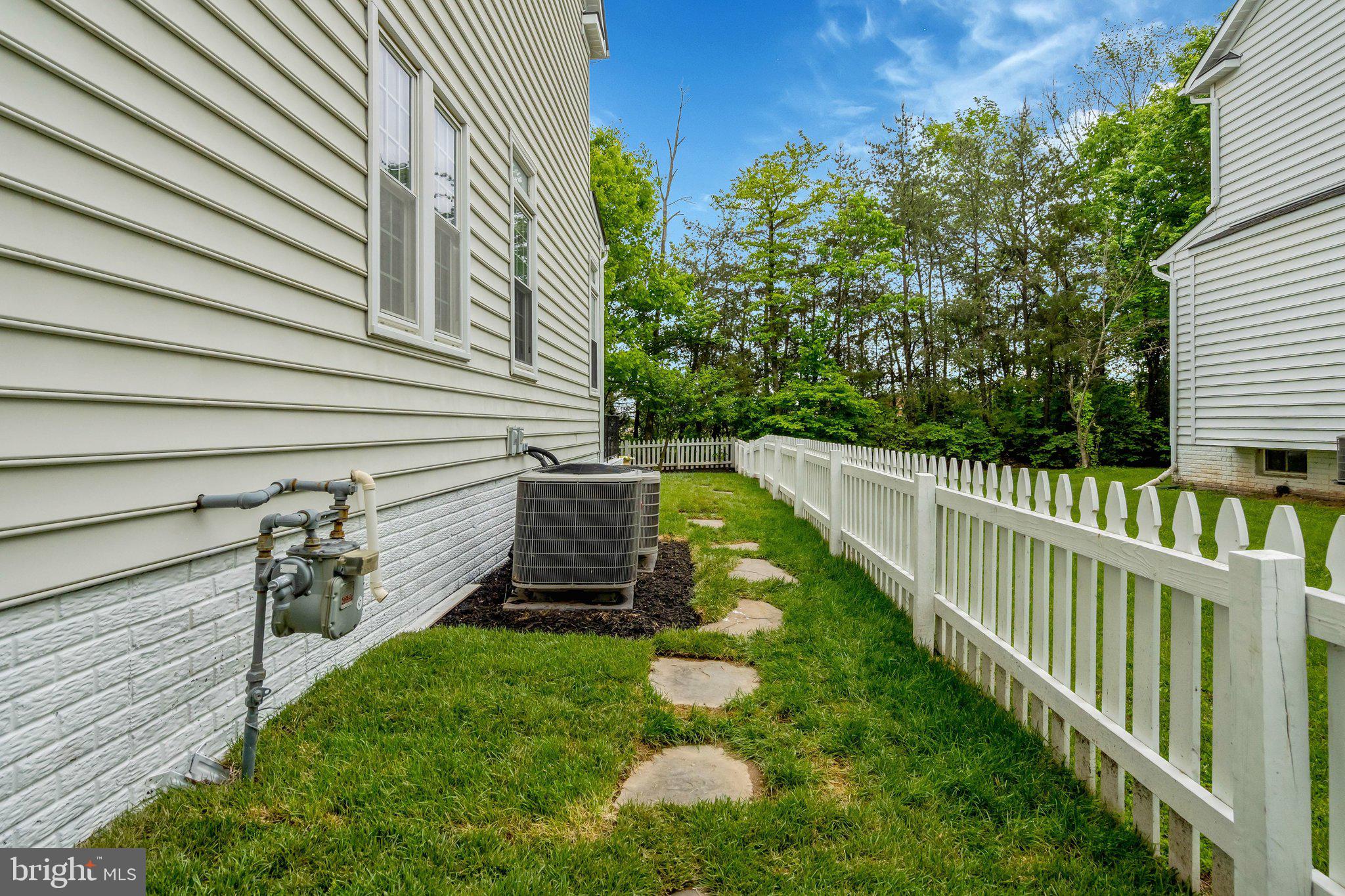 BELMONT GREENE - Residential