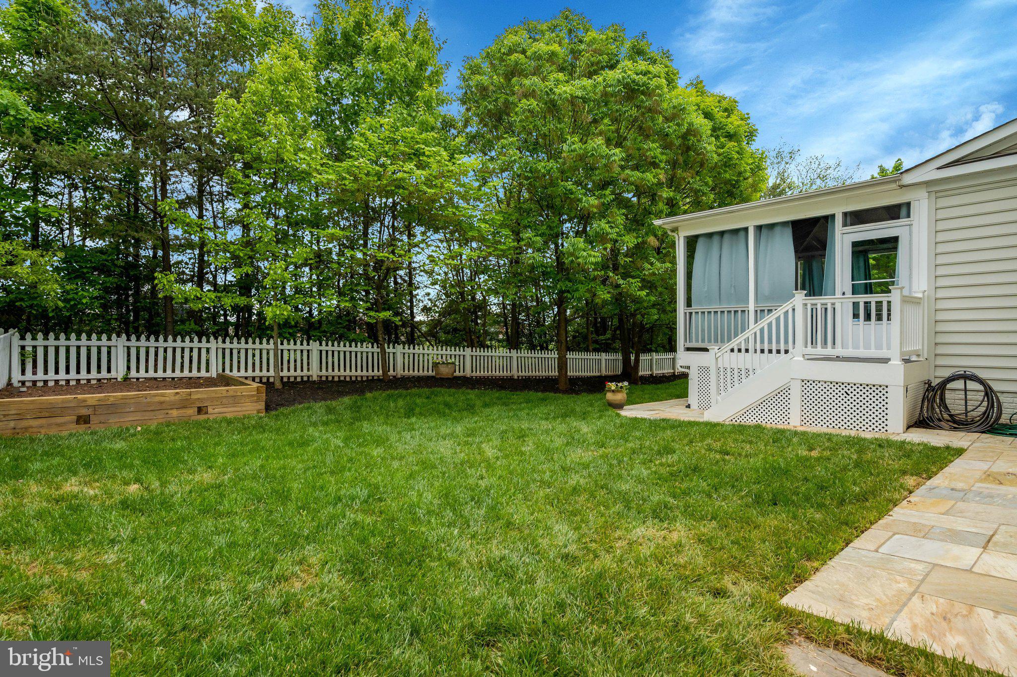 BELMONT GREENE - Residential