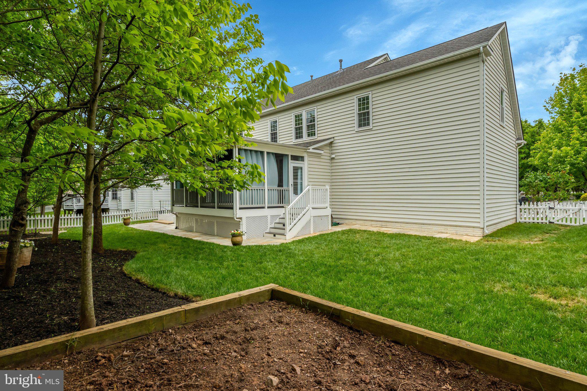 BELMONT GREENE - Residential