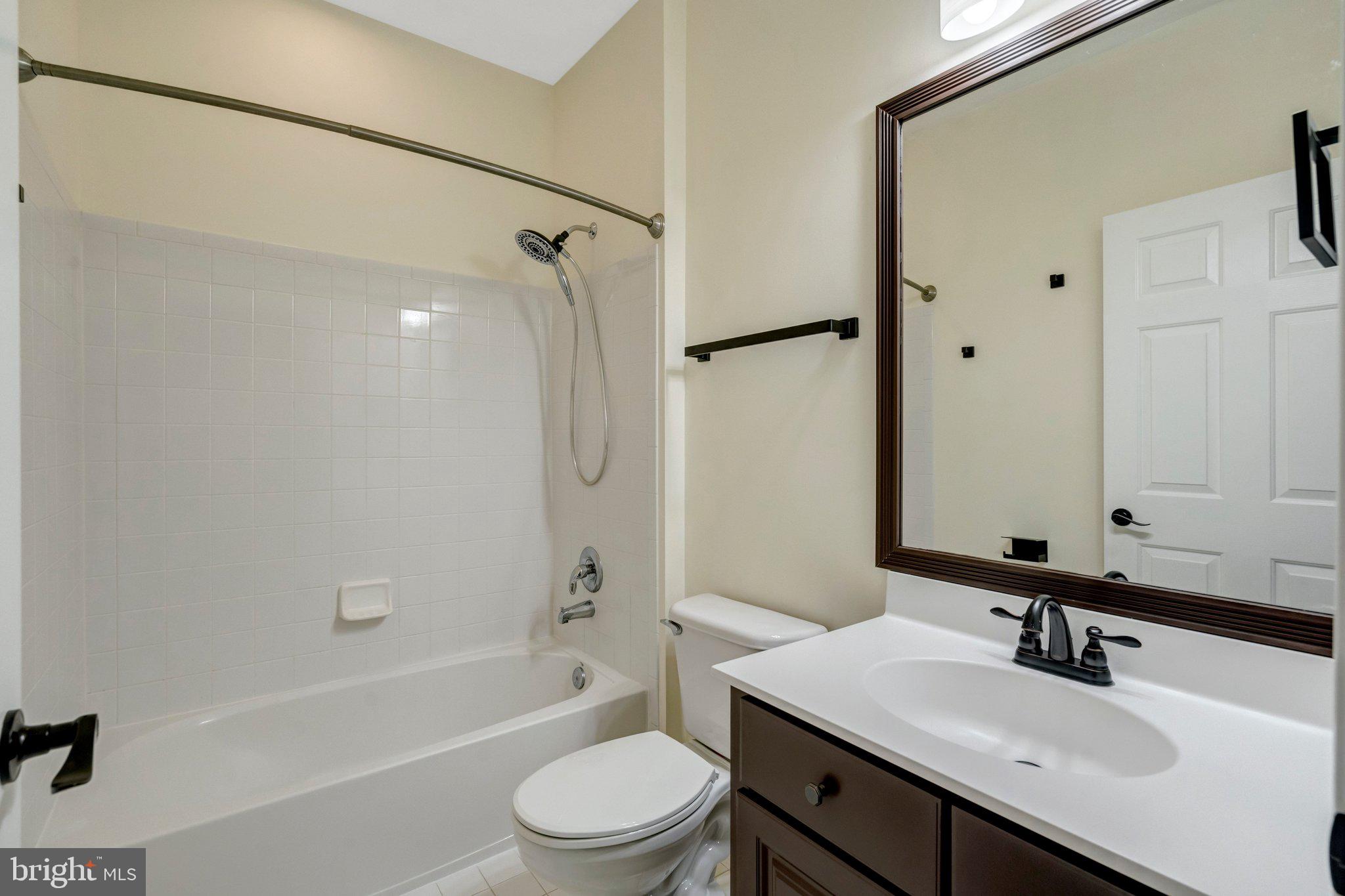 BELMONT GREENE - Residential