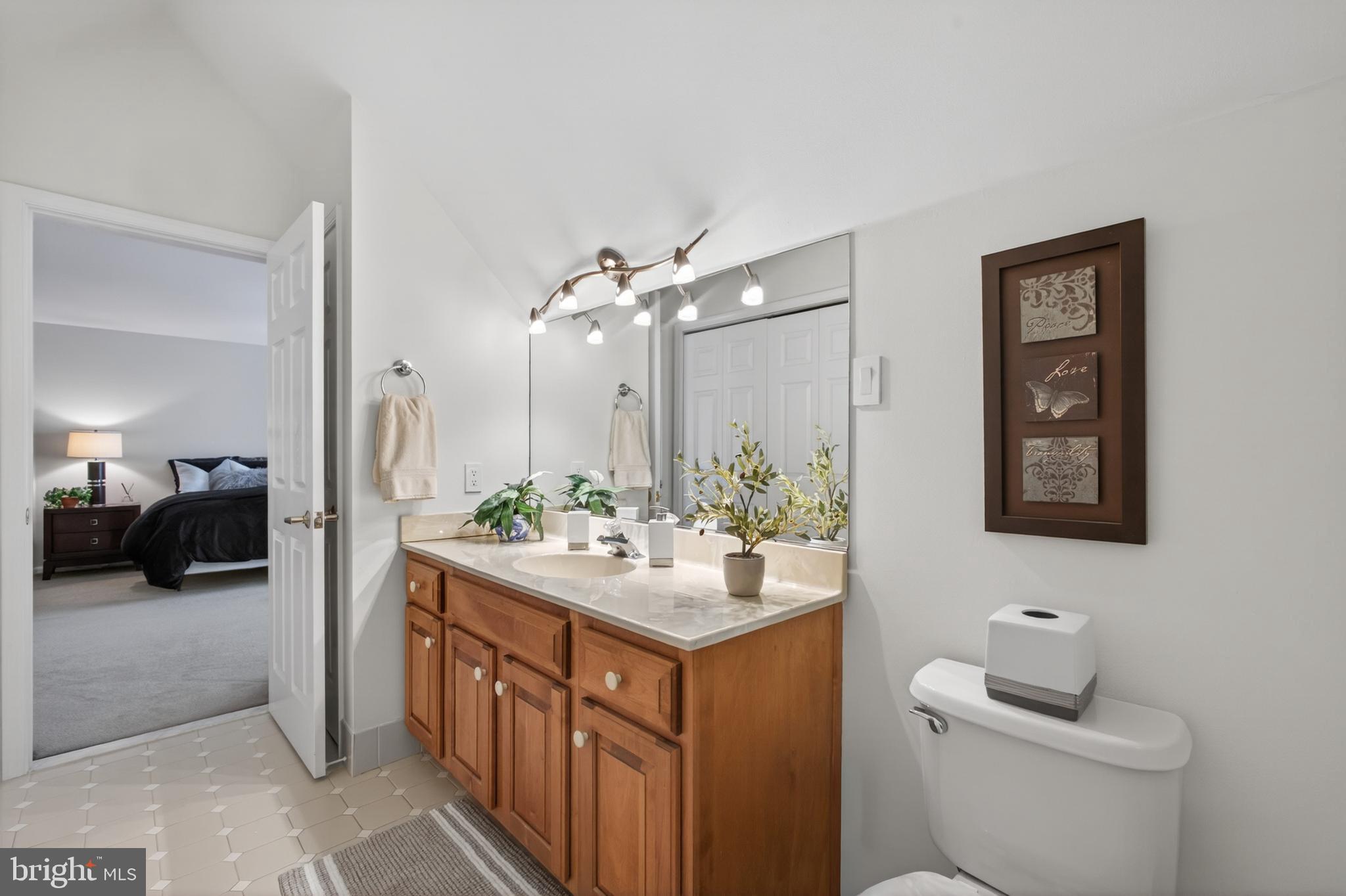 DONOMORE FARMS - Residential