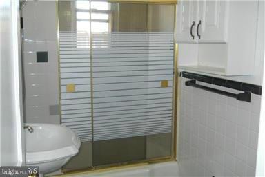 BELAIR-EDISON - Residential Lease