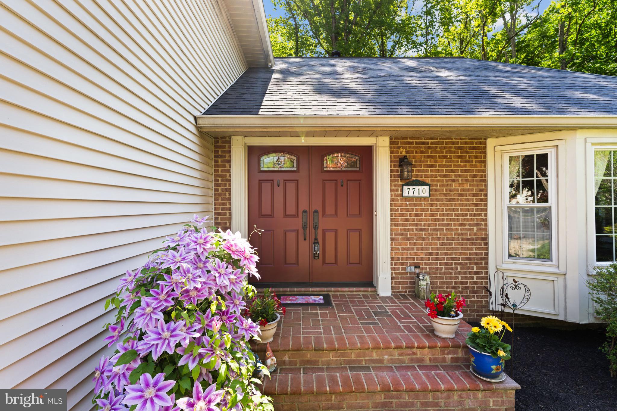 LAKEWOOD HILLS - Residential