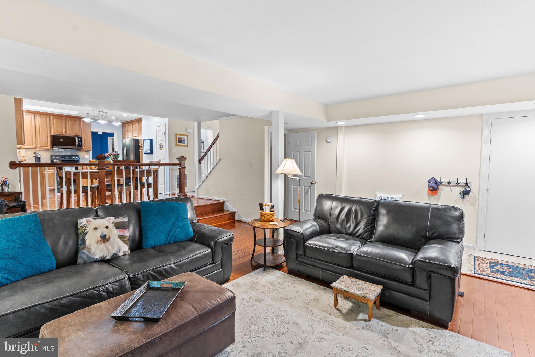 LAKEWOOD HILLS - Residential