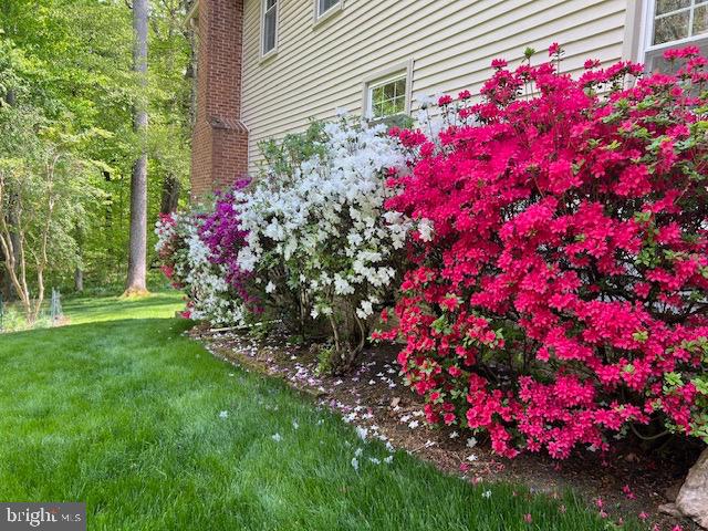LAKEWOOD HILLS - Residential