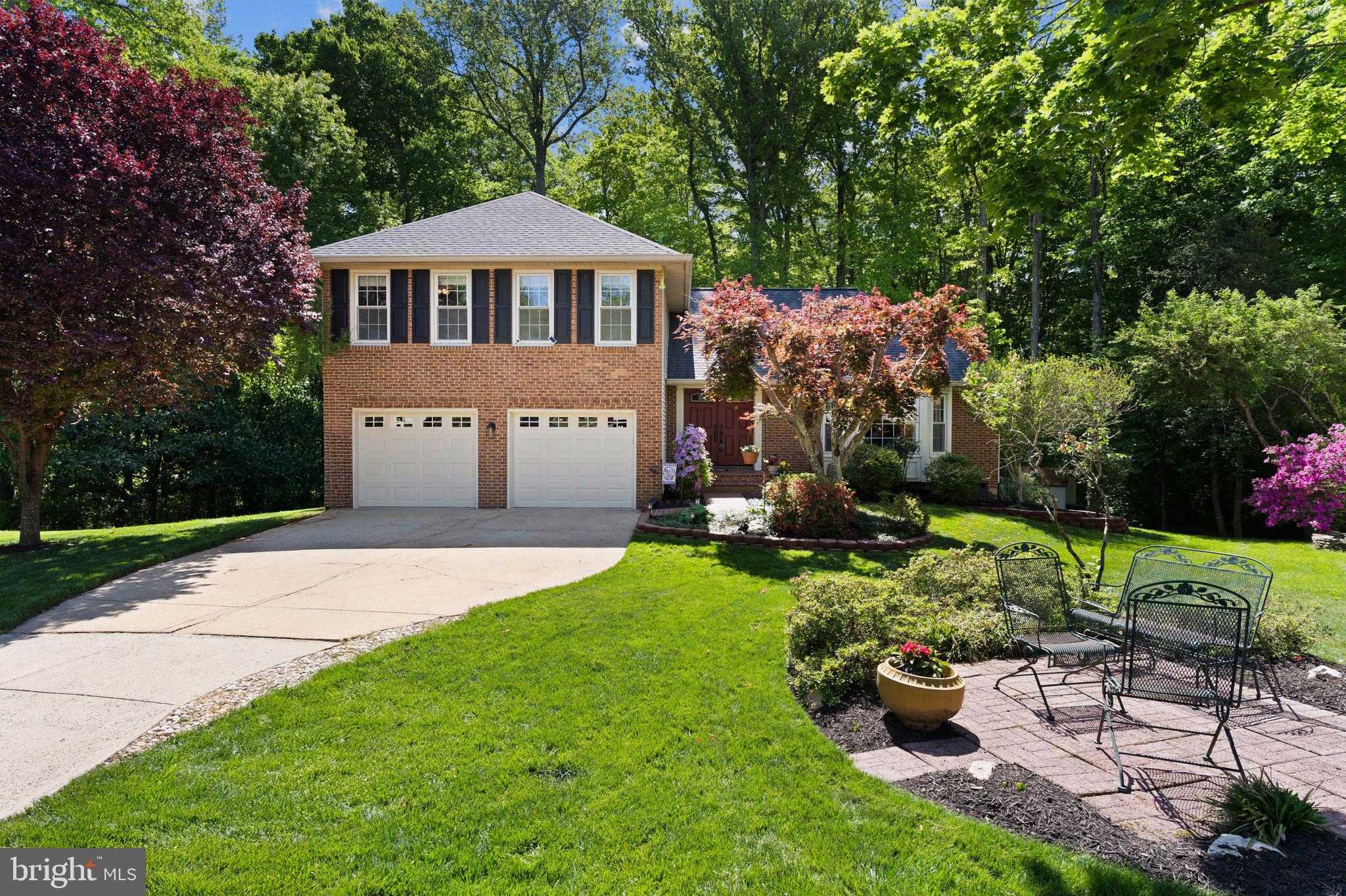 LAKEWOOD HILLS - Residential
