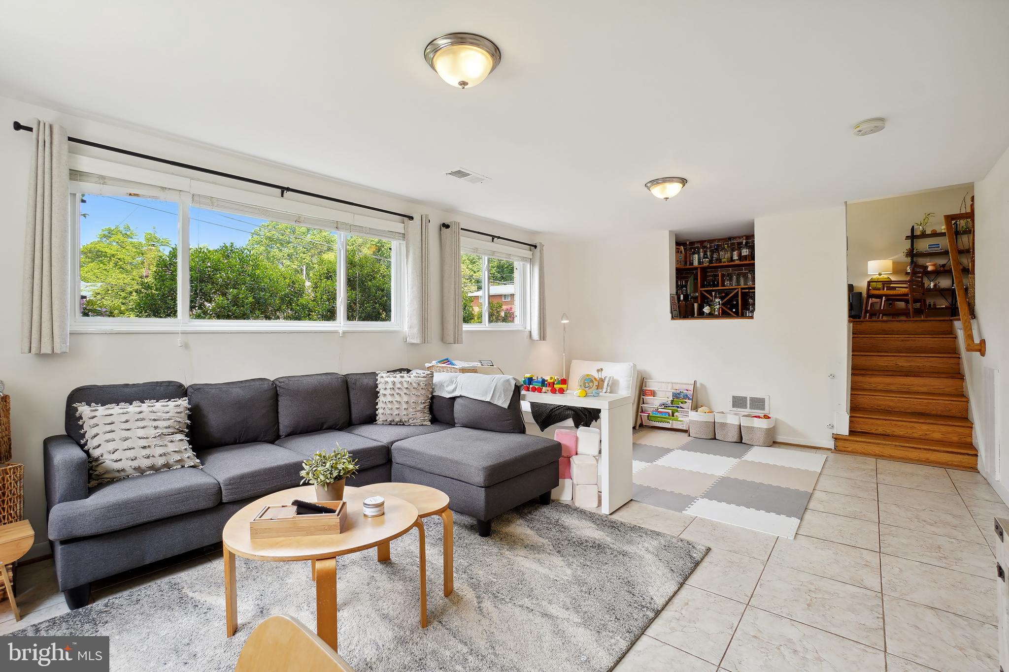 CARROLL KNOLLS - Residential