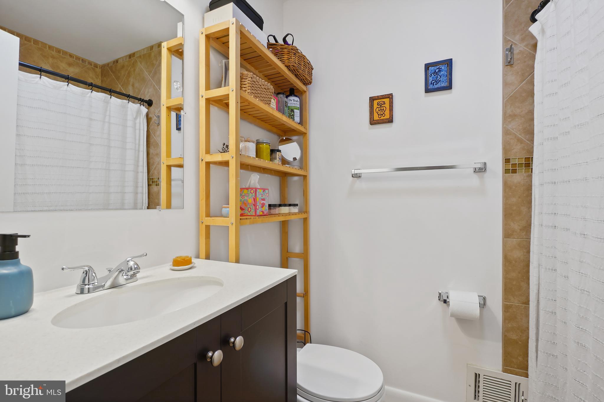 CARROLL KNOLLS - Residential